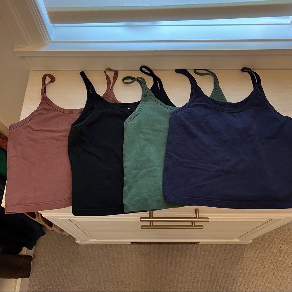 Arq - Crop Tank Bundle (Size L)